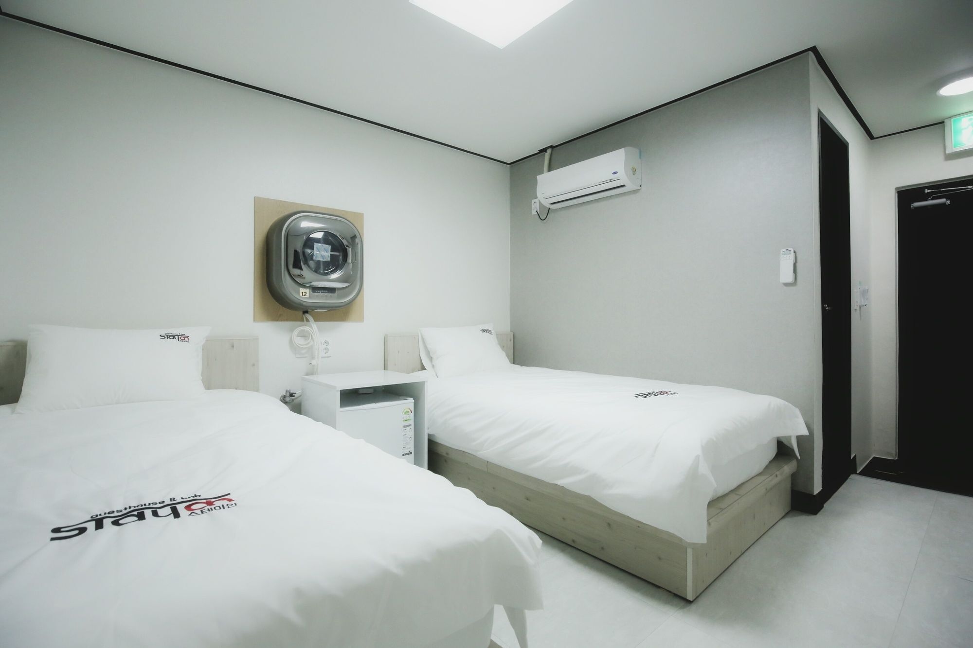 Stayan Guesthouse And Bnb بوسان المظهر الخارجي الصورة
